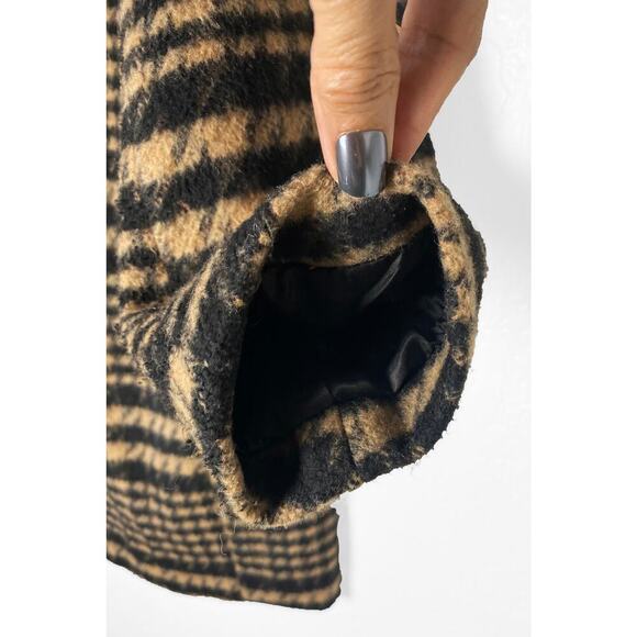 Avec Les Filles Women's Brushed Shawl Collar Houndstooth Plaid Jacket Black Tan - Picture 13 of 16